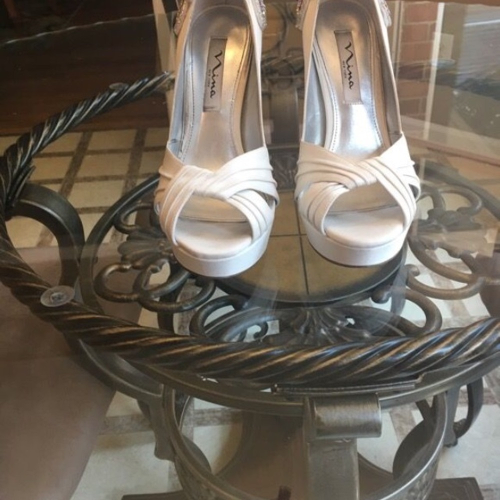 Wedding shoes/ bride 8